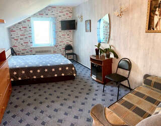 Гостиница Береза Байкальск Трехместный номер-3