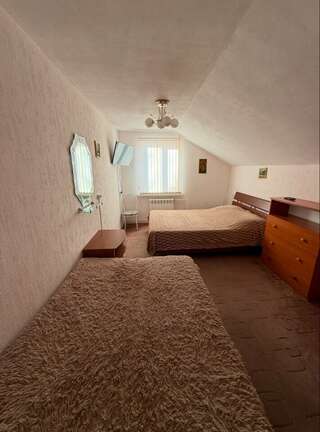 Гостиница Береза Байкальск Трехместный номер-4